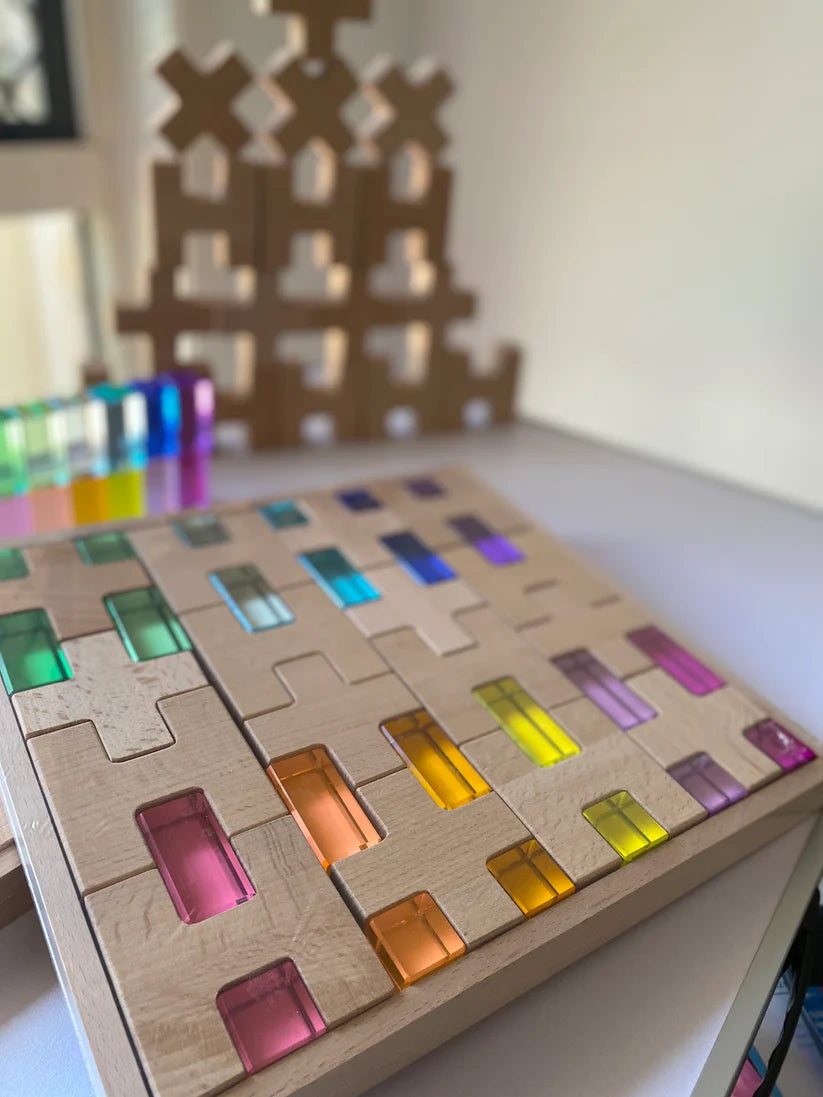 H + H Building Blocks with Lucites
