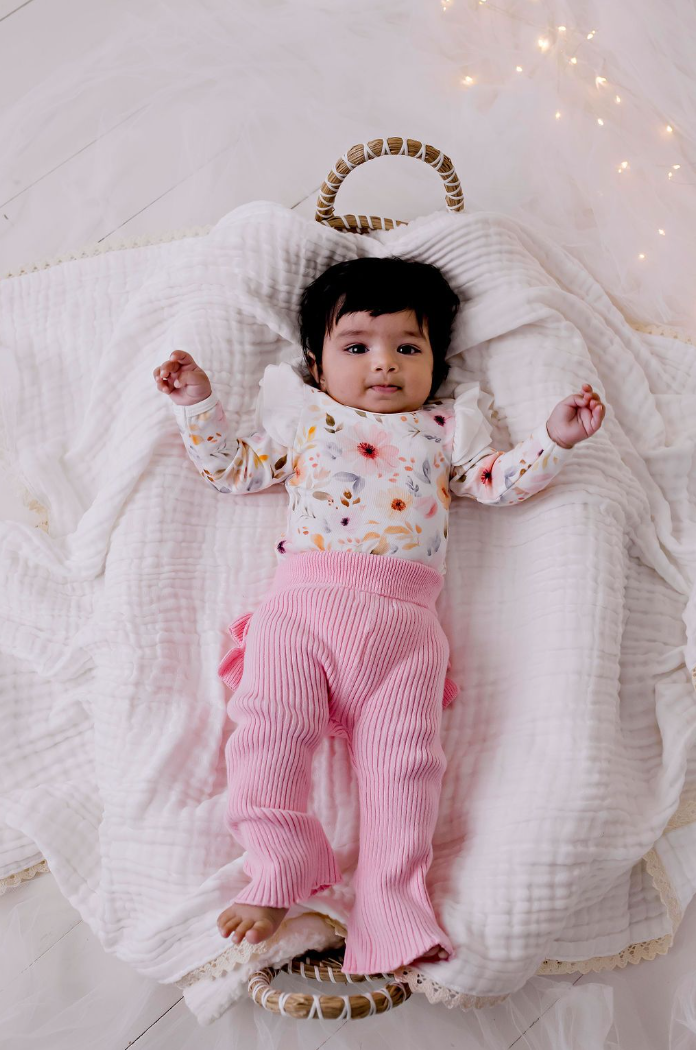 Frilly Ribbed Leggings - Blush