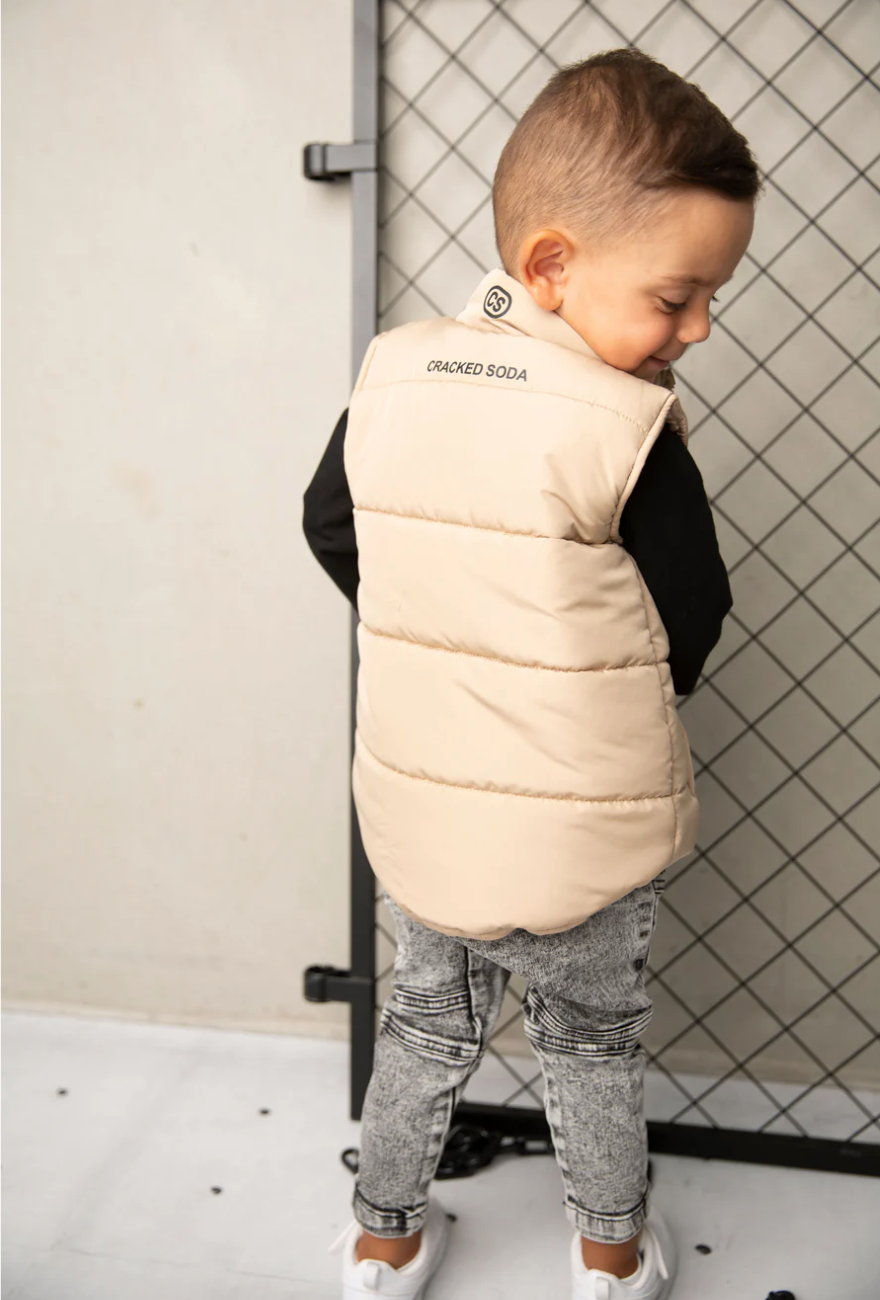 Albie Puffer Vest Biscuit