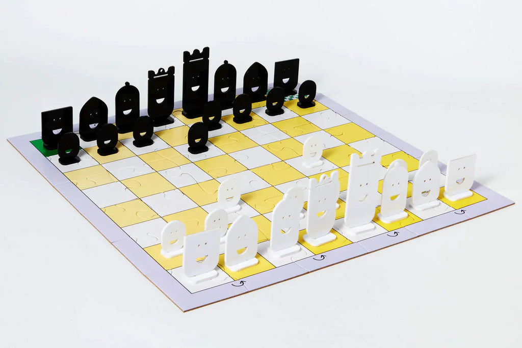 3 in 1 Game Set - Chess, Checkers, Snakes & Ladders