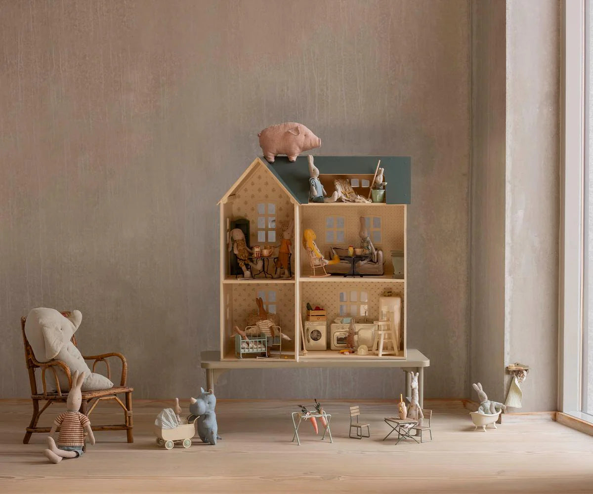 Maileg Doll House
