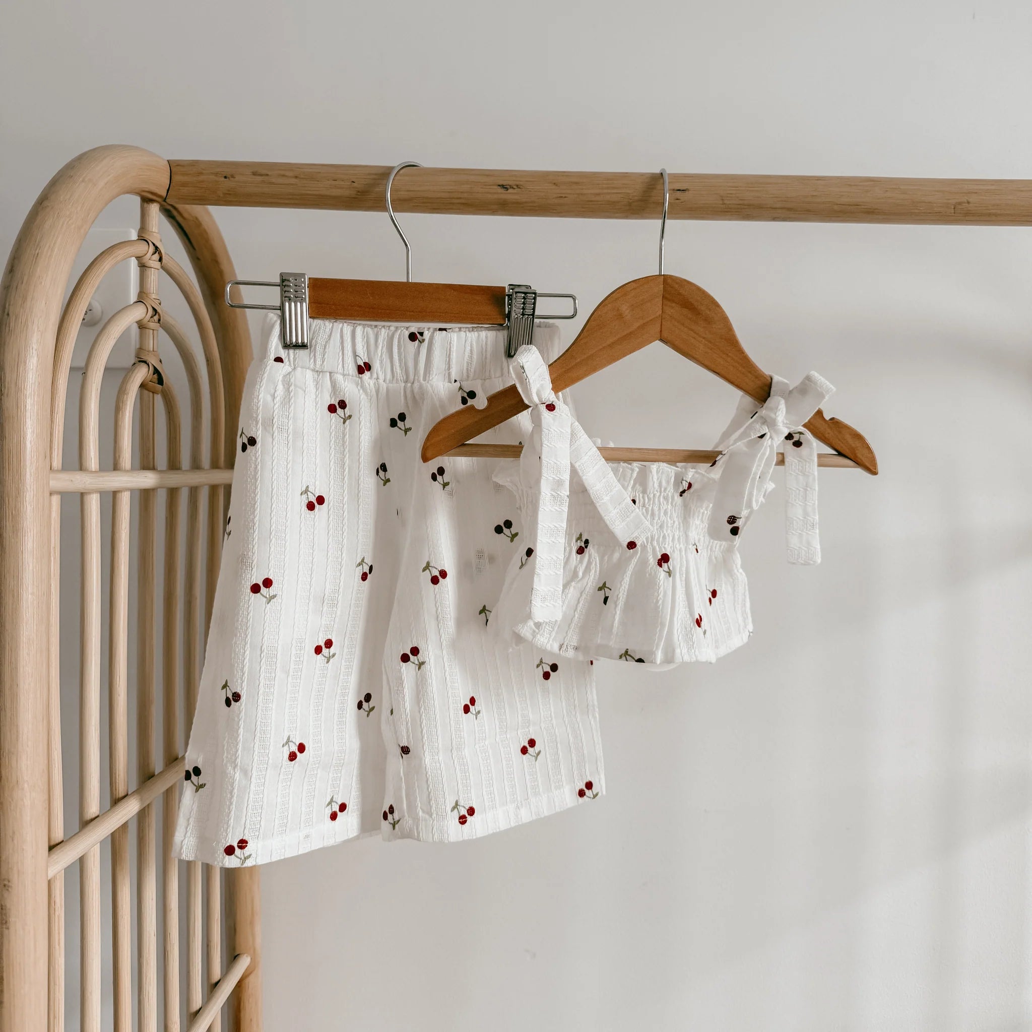 Cherry Set