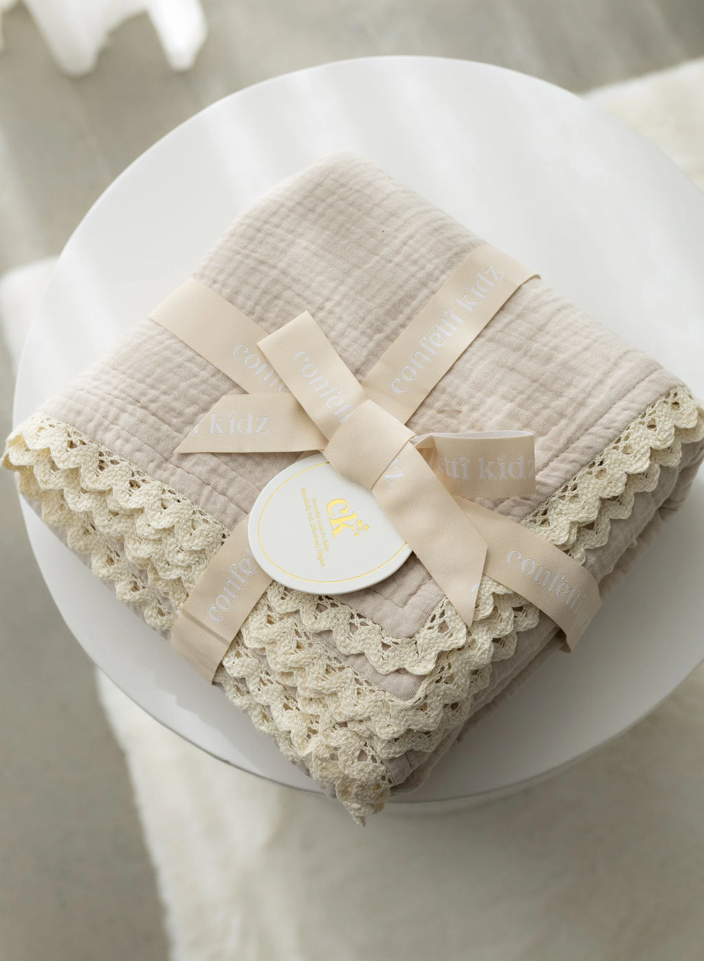 Classic Muslin Blanket - Oatmeal