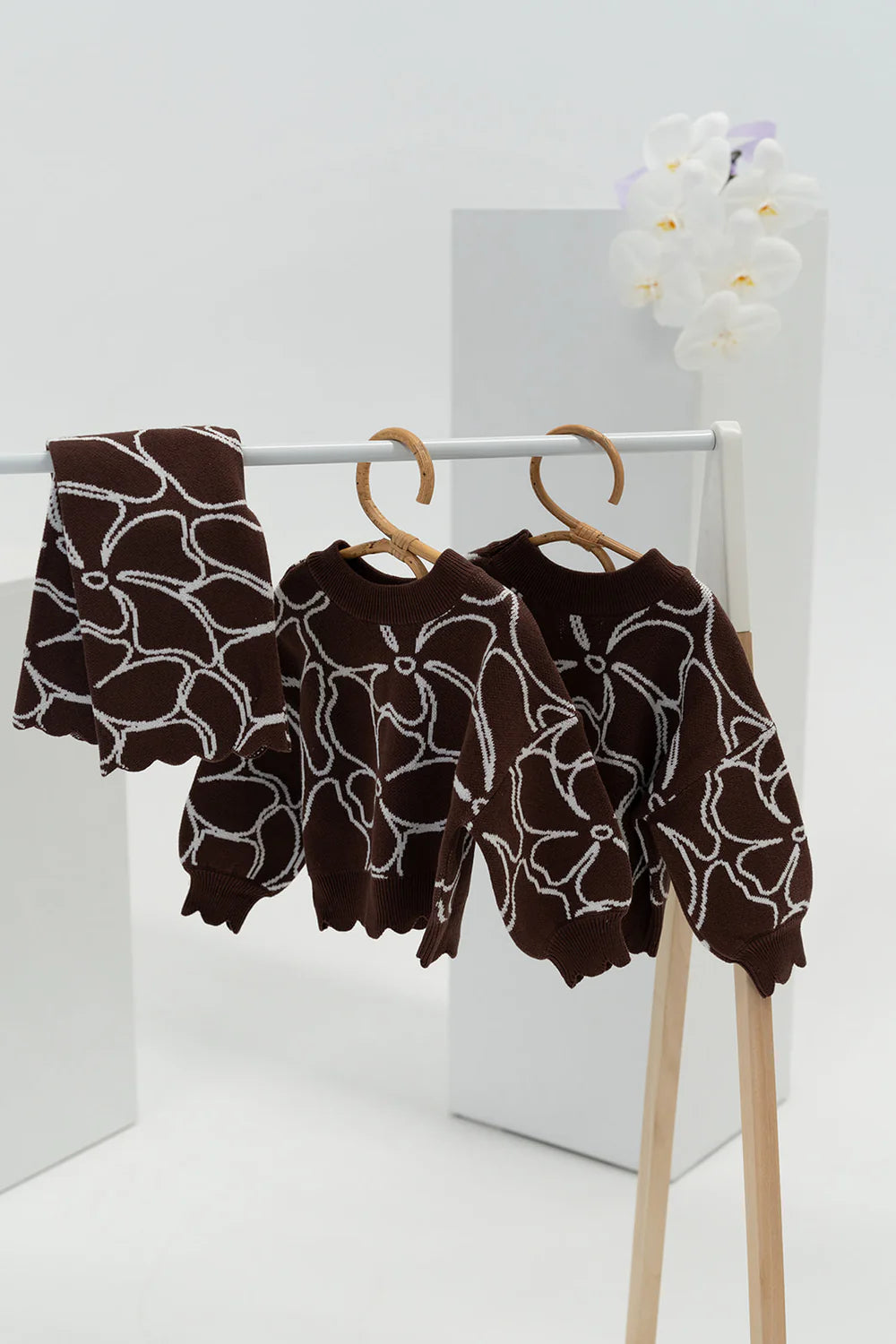 Dahlia Floral Knit Set - Chocolate