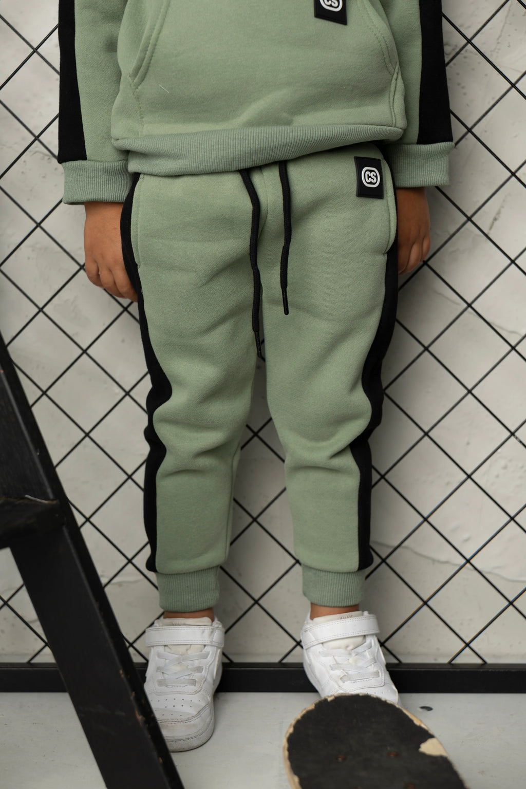 Flint Trackpants - Olive