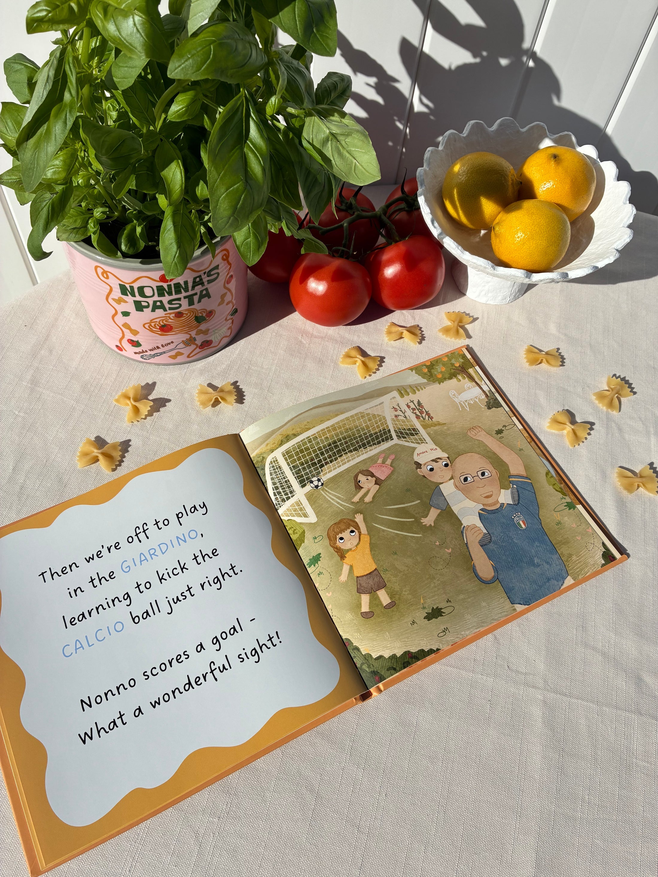 A Day With Nonno (Hardcover)