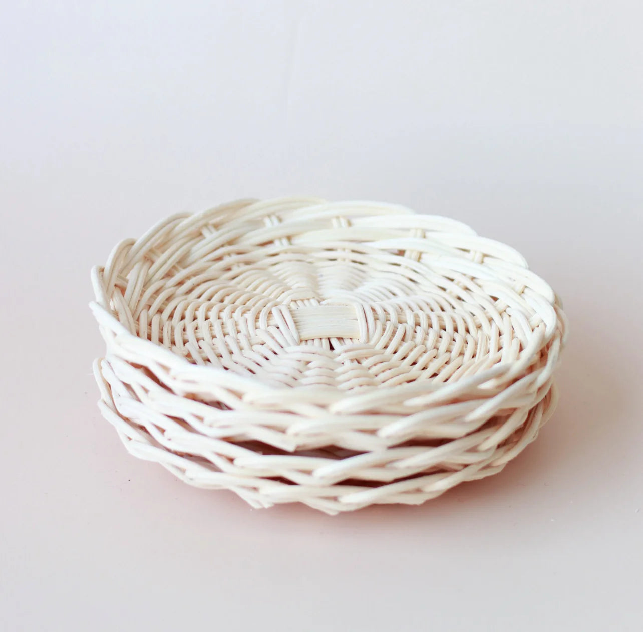 Rattan Play Plates - Set of 4