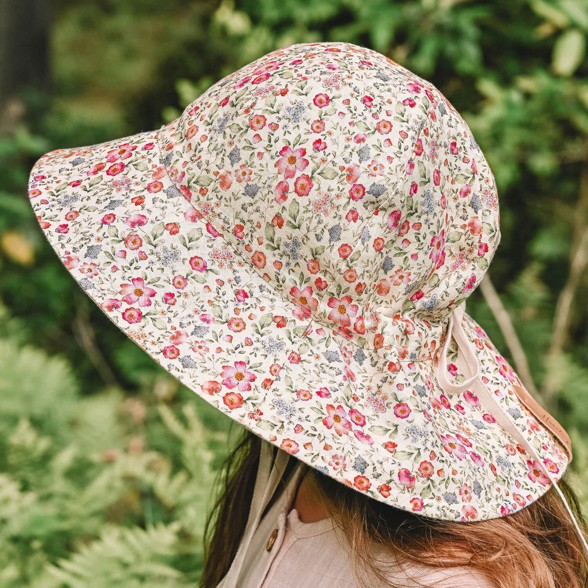 Wanderer' Panelled Bucket Sun Hat - Francesca / Flax