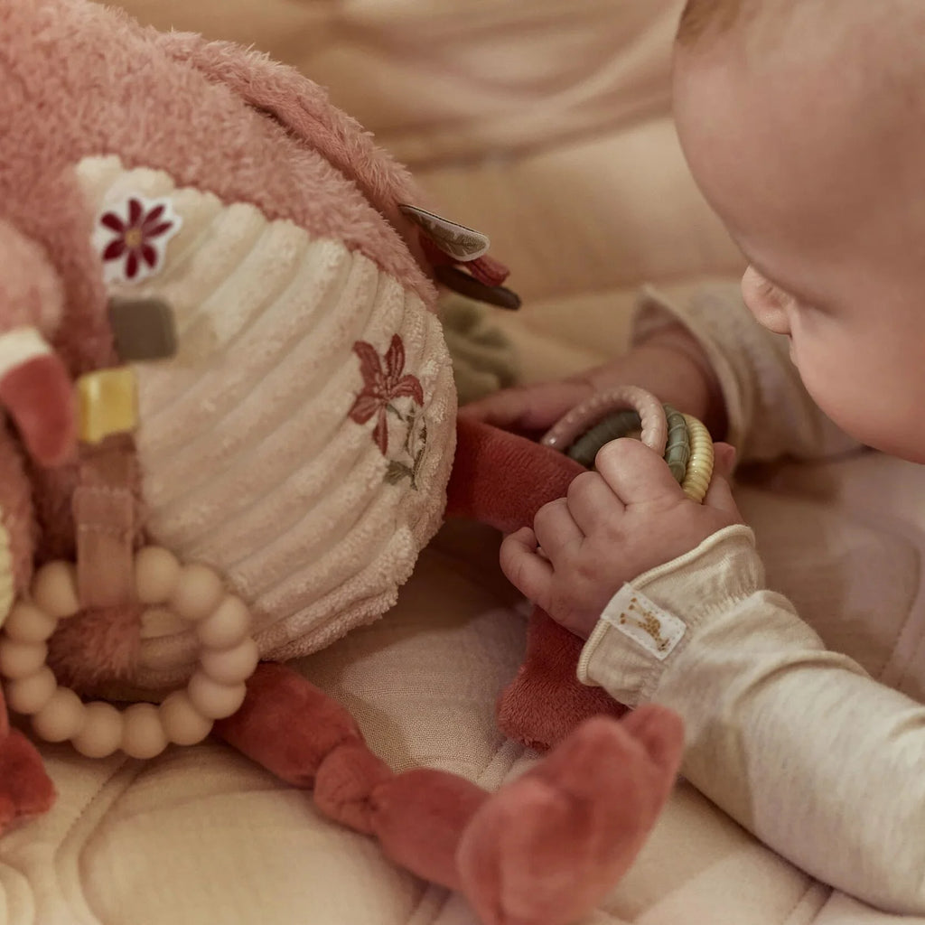 COMING SOON Safari Friends Activity Cuddle Flamingo