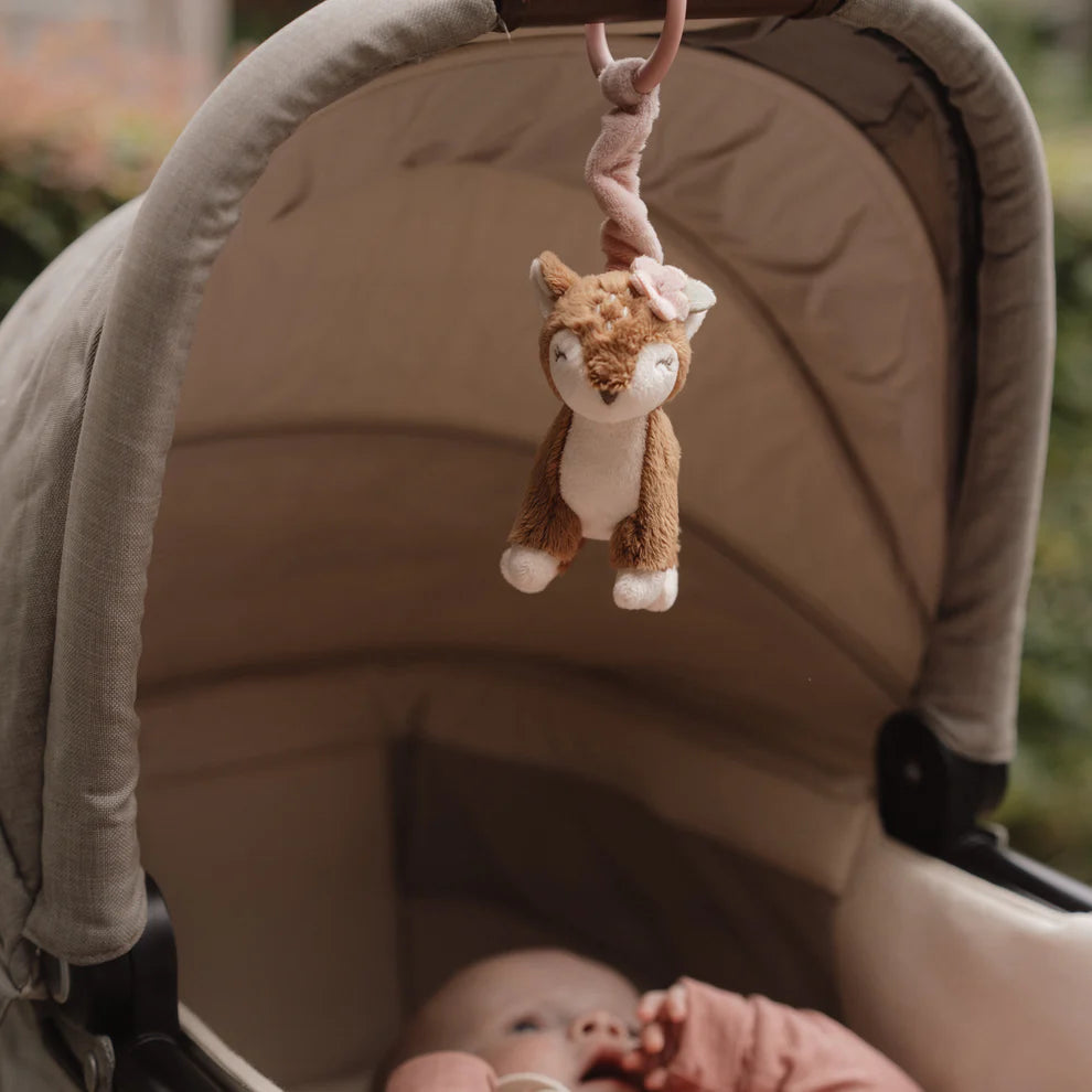 Fairy Garden Pull & Shake Deer