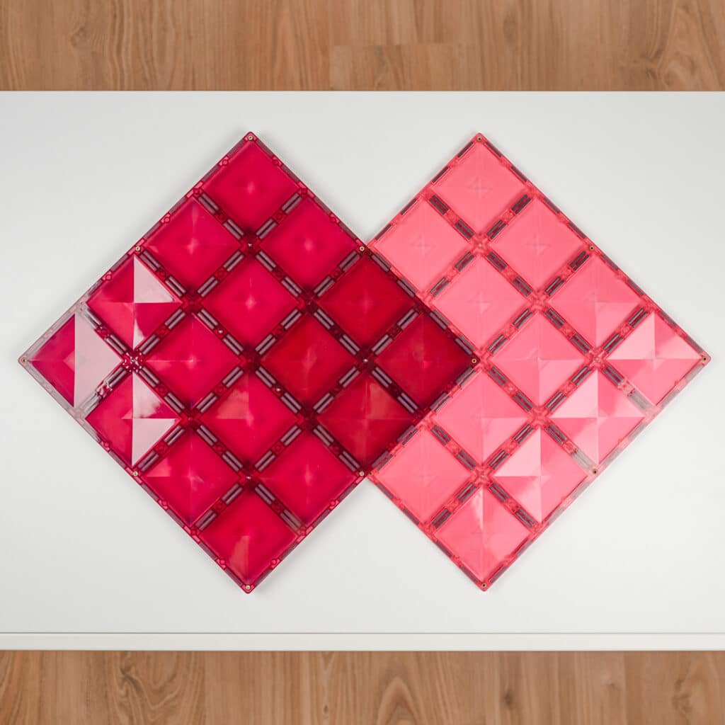 Pastel Pink & Berry Base Plate 2 pc
