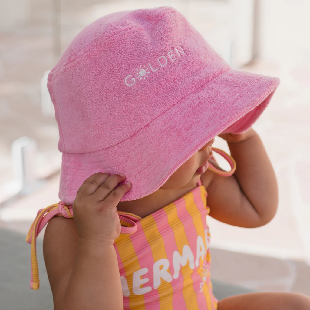 Retro Golden Orange Bucket Hat - Strawberry