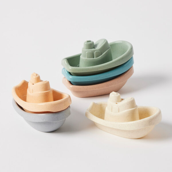 Splash & Pour Boats