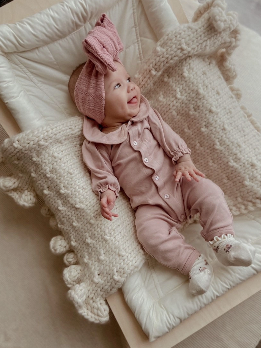 Knit Oversized Bow - Pink