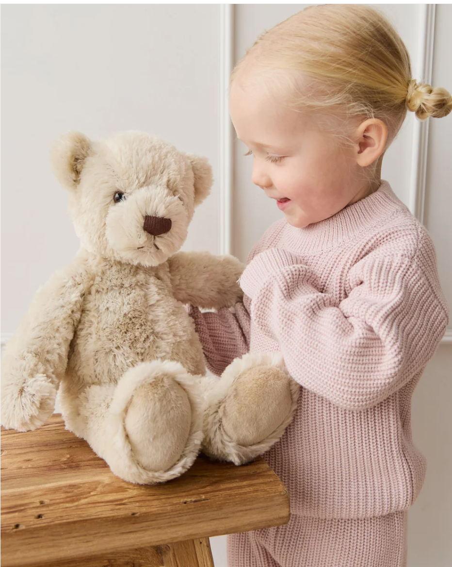 Snuggle Bunnies - Theo The Bear