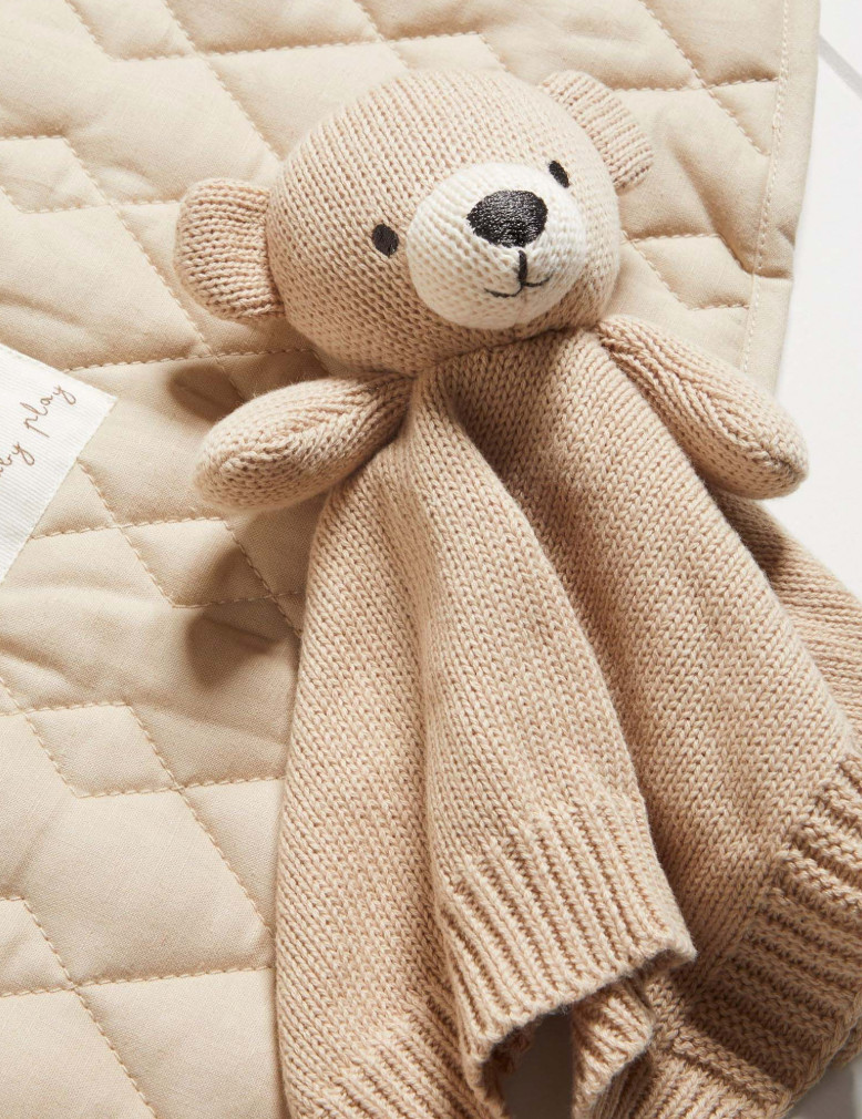 Knitted Bear Comforter