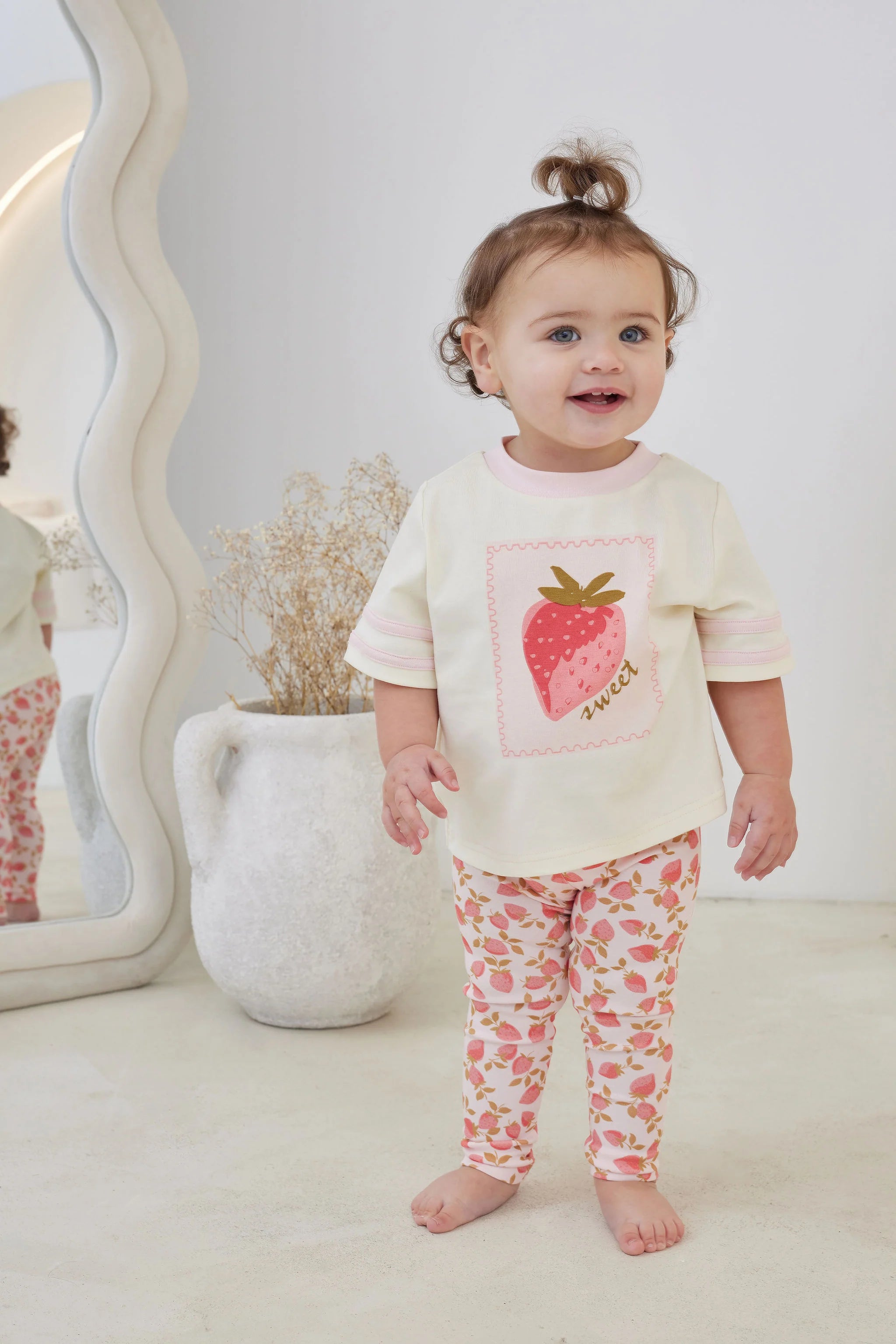 Strawberry Dreams Leggings