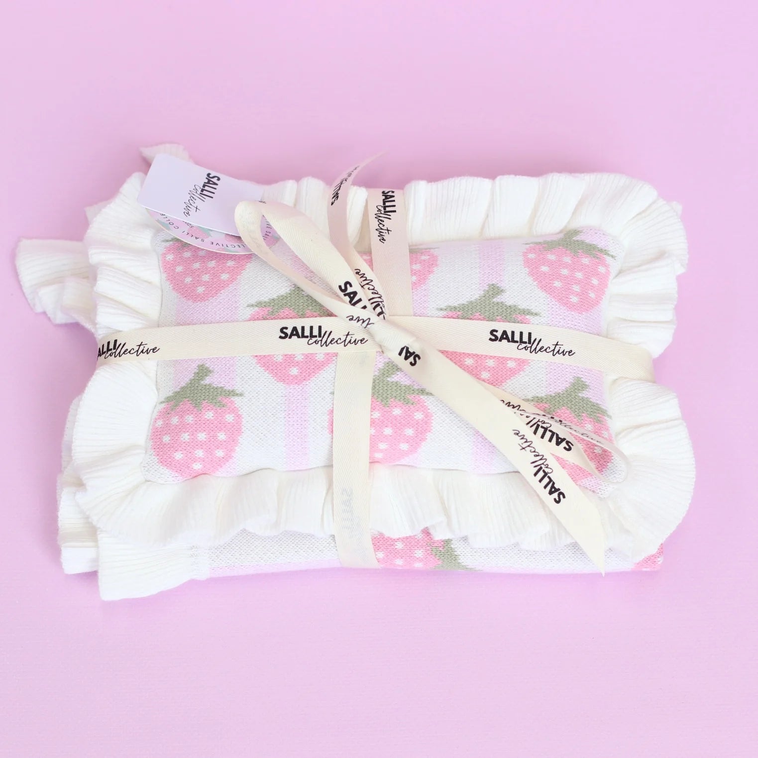 Strawberry frilled doll Blanket + Pillow set
