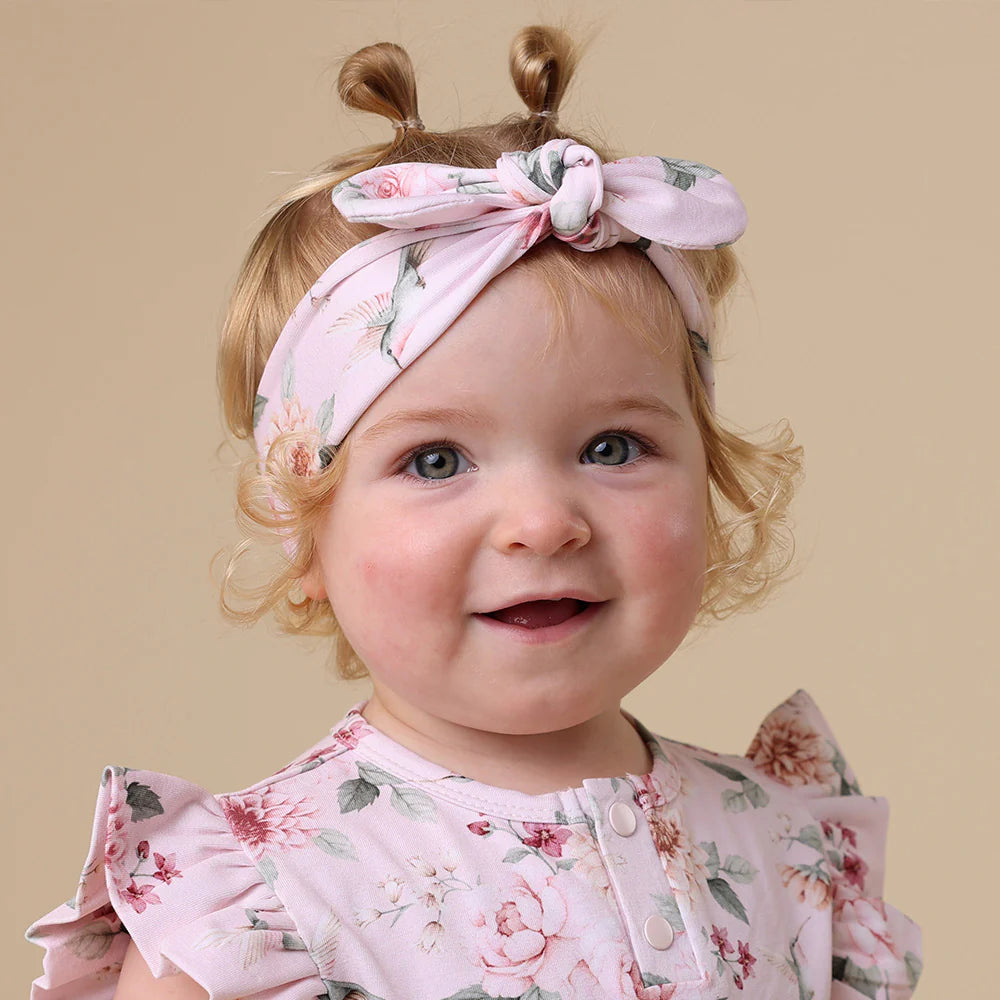 Birds & Blooms Organic Topknot