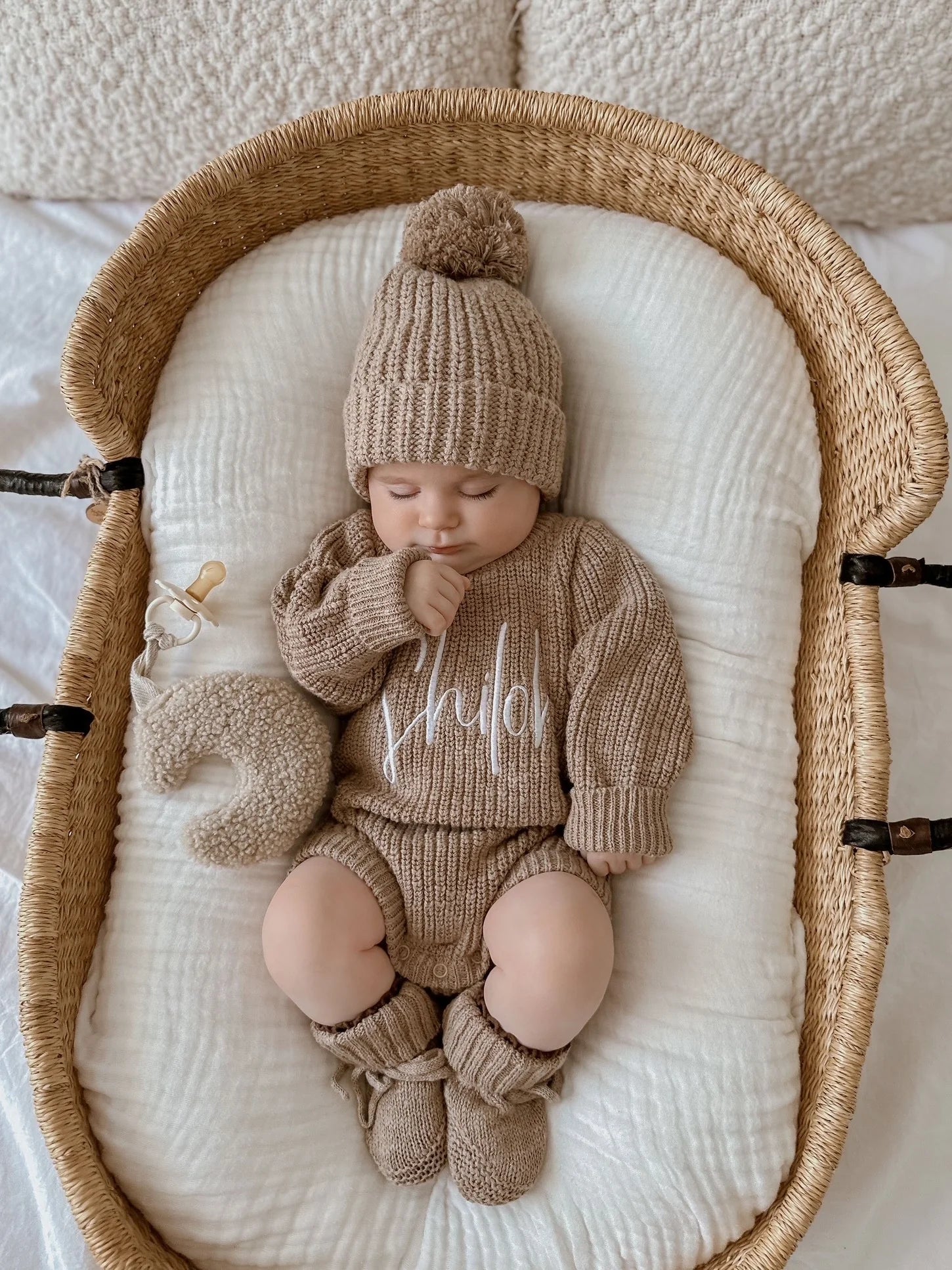 Chunky Textured Knit Beanie | Brown