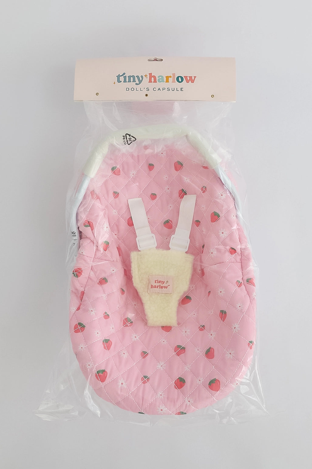 Tiny Harlow Dolls Car Seat Capsule - Strawberry Picnic