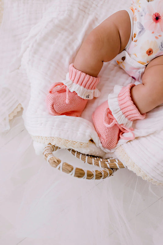 Scallop Booties - Peach