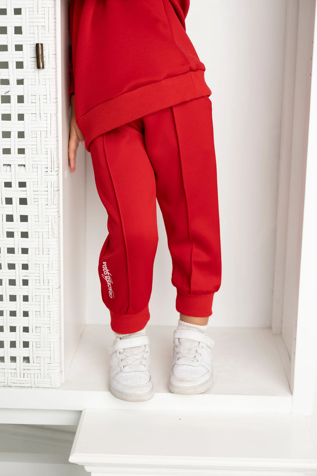 Scarlett Active Pants - Cherry